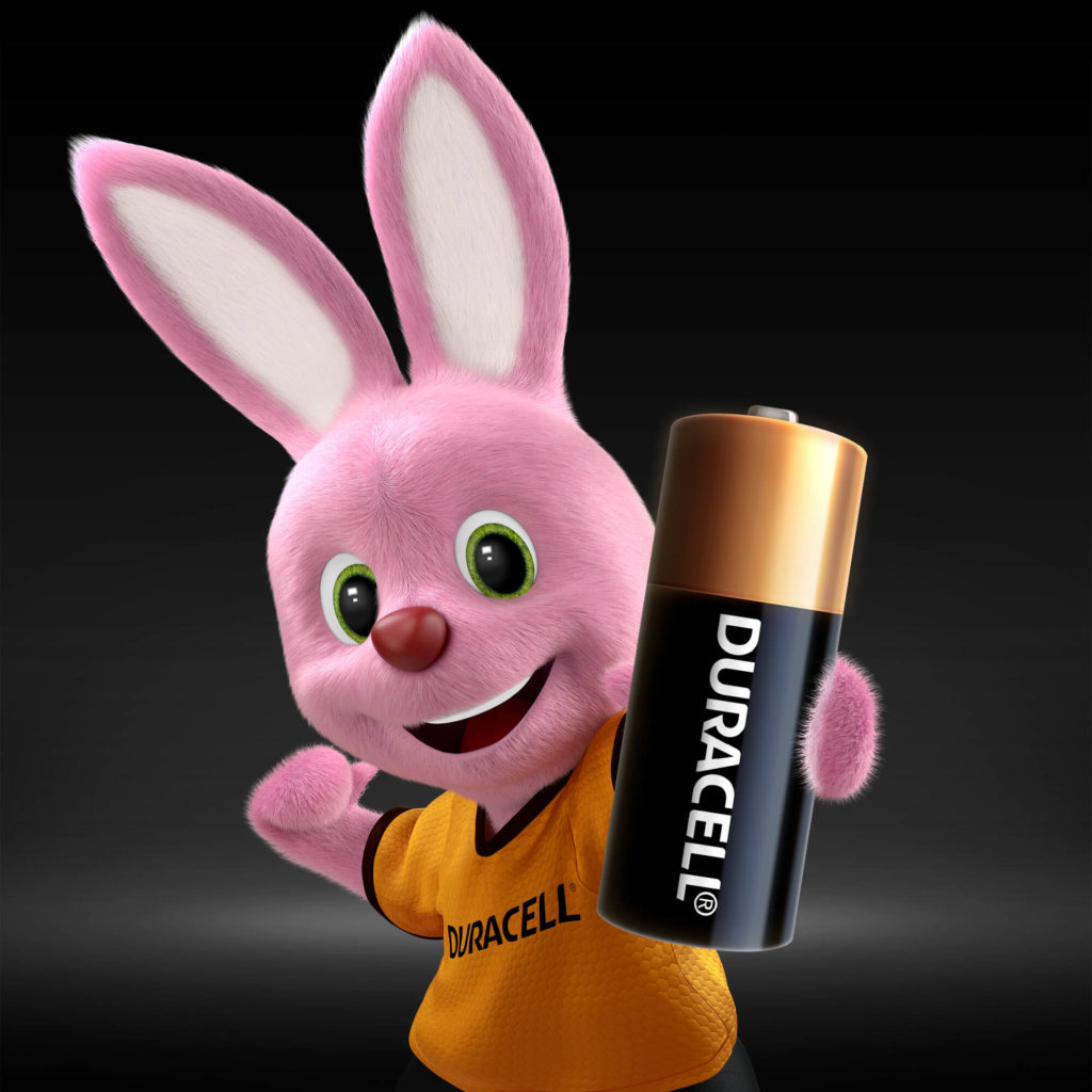 duracell bunny présente les piles alcalines N 1,5 V de duracell